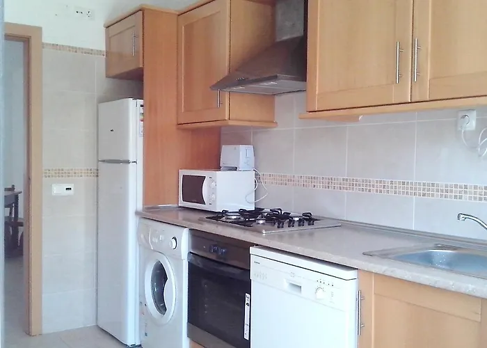 Charming In Albufeira, 60 M², Mountain View * Albufeira