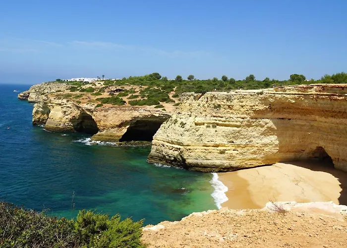 Apartment Charming In Albufeira, 60 M², Mountain View