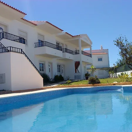 Charming In Albufeira, 60 M², Mountain View *
