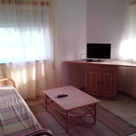 Apartman Charming In Albufeira, 60 M², Mountain View