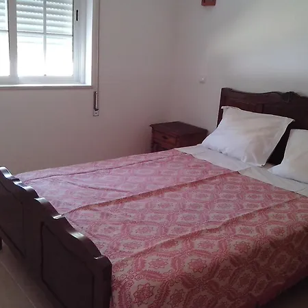 Charming In Albufeira, 60 M², Mountain View Apartman