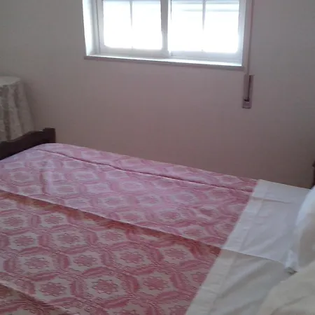 Charming In Albufeira, 60 M², Mountain View Apartman