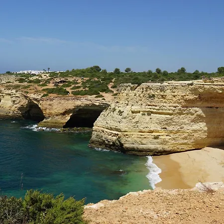 Charming In Albufeira, 60 M², Mountain View Apartman *