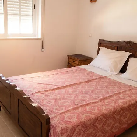 Charming In Albufeira, 60 M², Mountain View Lejlighed Albufeira