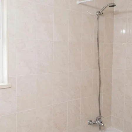 Charming In Albufeira, 60 M², Mountain View *
