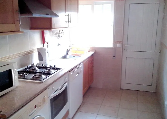 Appartement Charming In Albufeira, 60 M², Mountain View Albufeira
